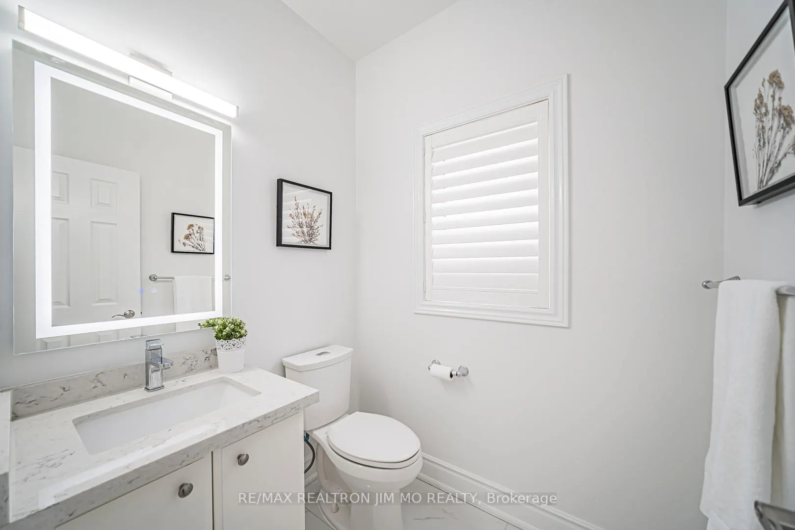 Photo 21 of 30 Eyer Drive, Markham, Cachet — HOMEH