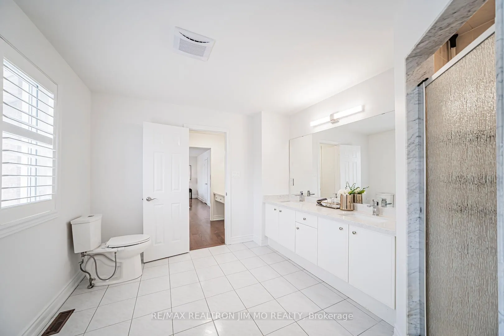 Photo 27 of 30 Eyer Drive, Markham, Cachet — HOMEH