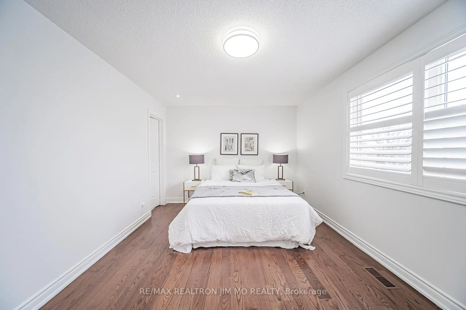 Photo 29 of 30 Eyer Drive, Markham, Cachet — HOMEH