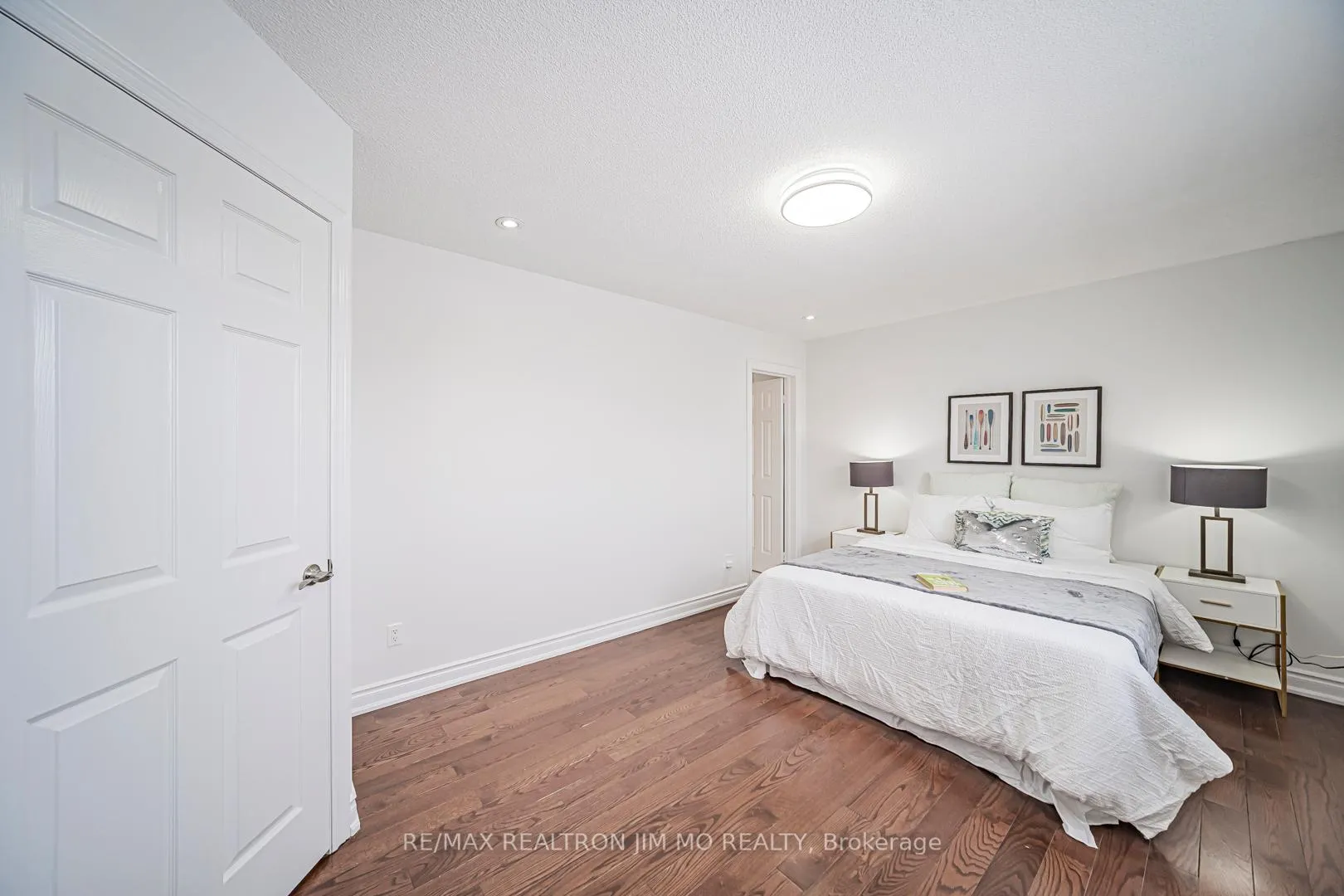 Photo 31 of 30 Eyer Drive, Markham, Cachet — HOMEH