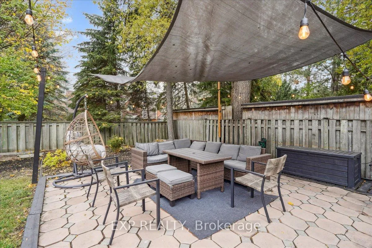 Photo 38 of 10 Harold Street, Brampton, Downtown Brampton — HOMEH