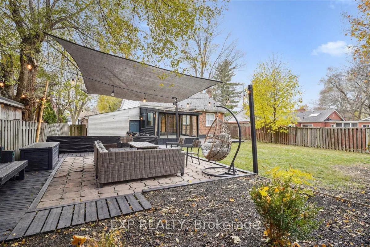 Photo 39 of 10 Harold Street, Brampton, Downtown Brampton — HOMEH