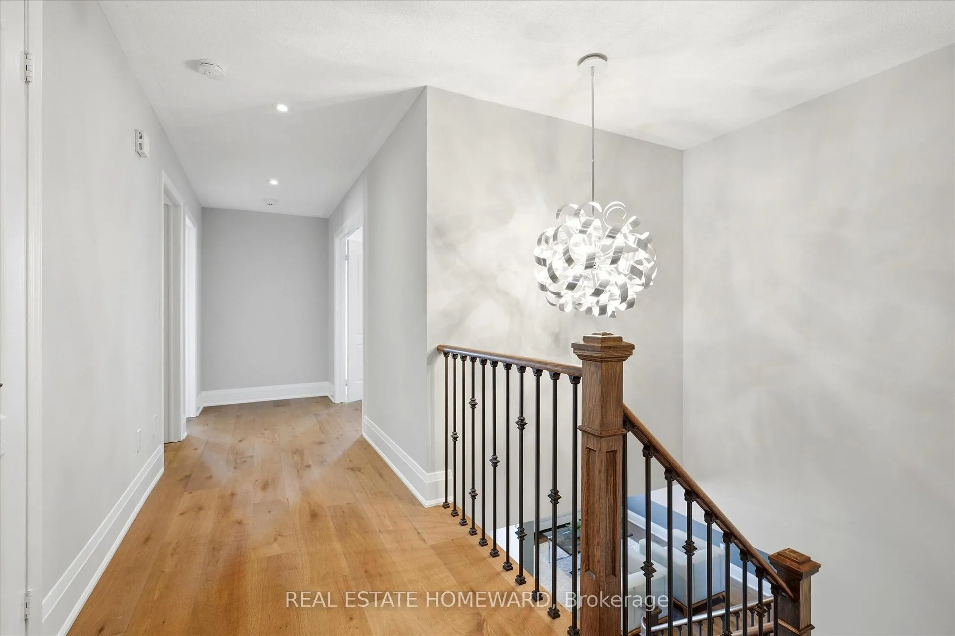 Photo 23 of 2471 Castlebrook Road, Oakville, Westmount — HOMEH