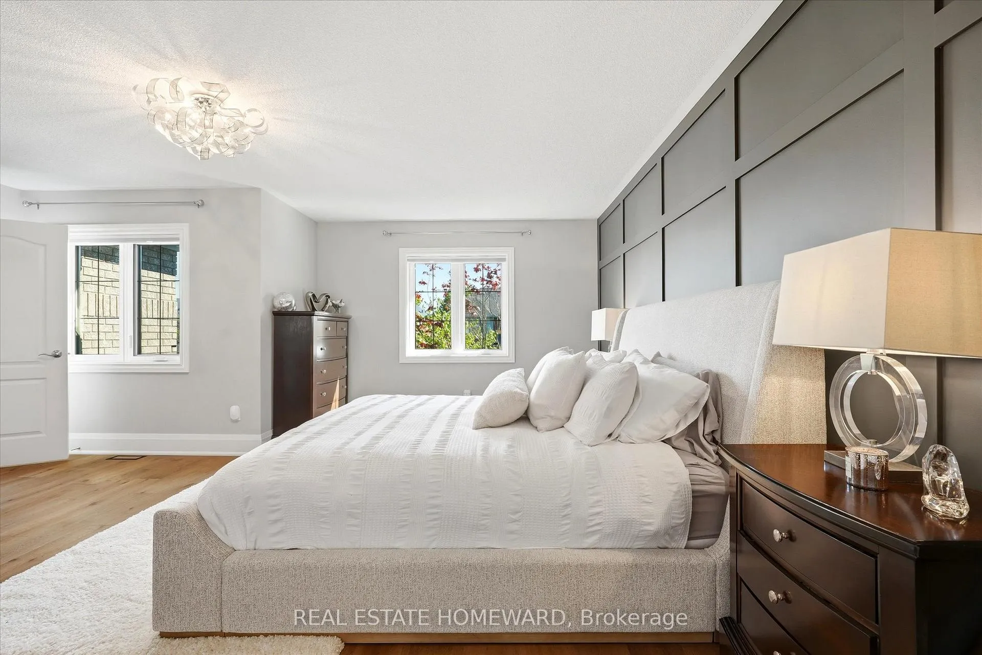 Photo 25 of 2471 Castlebrook Road, Oakville, Westmount — HOMEH