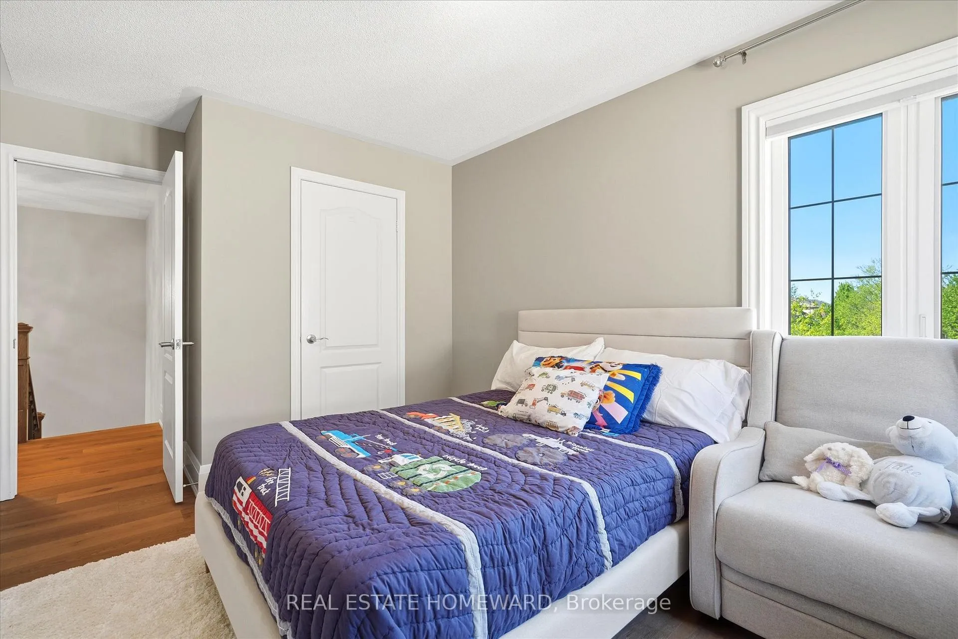 Photo 31 of 2471 Castlebrook Road, Oakville, Westmount — HOMEH