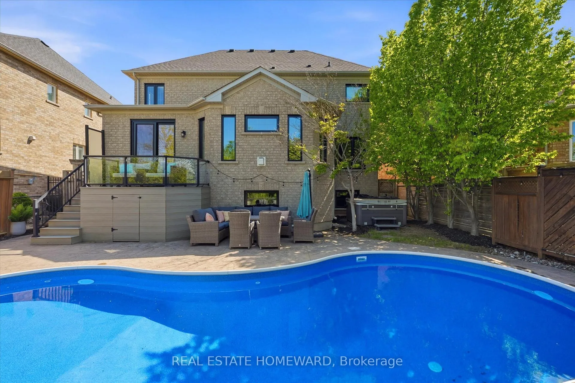 Photo 40 of 2471 Castlebrook Road, Oakville, Westmount — HOMEH