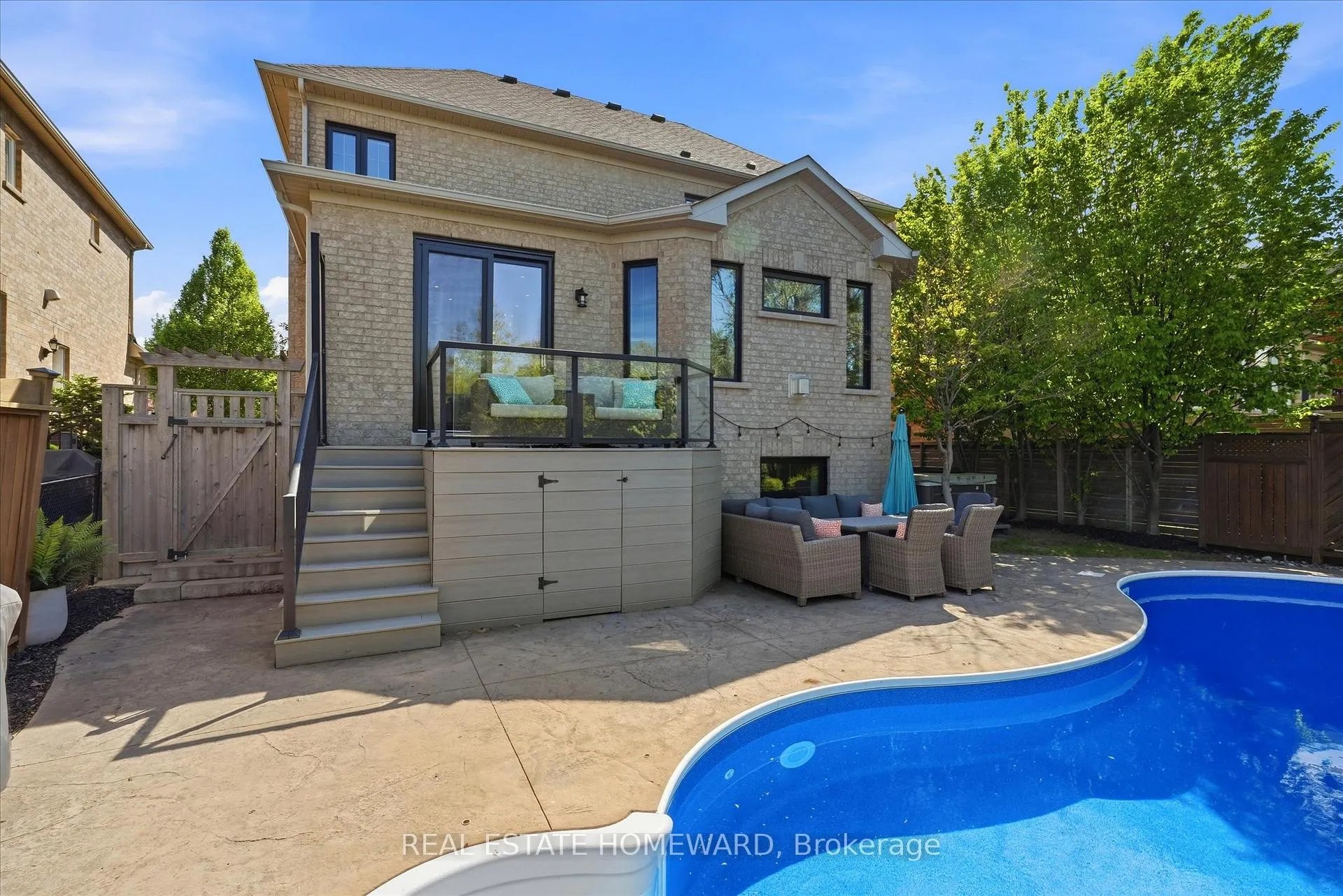 Photo 41 of 2471 Castlebrook Road, Oakville, Westmount — HOMEH