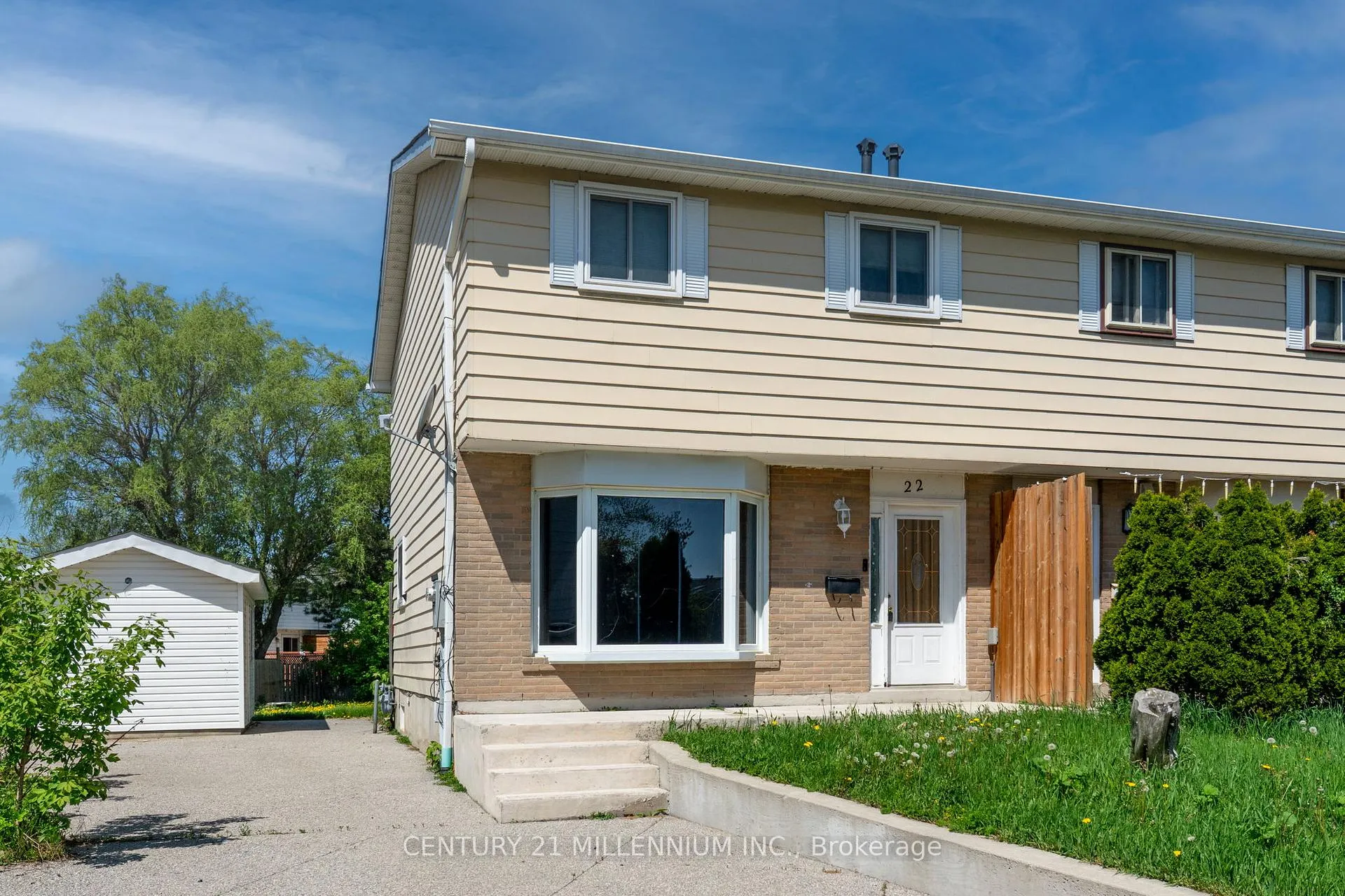 Front of 22 Griselda Court