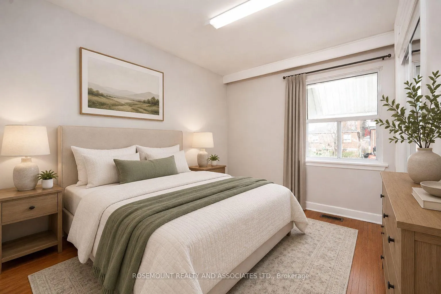 Photo 18 of Unit UPPER, 32 Maywood Park, Scarborough, Kennedy Park — HOMEH
