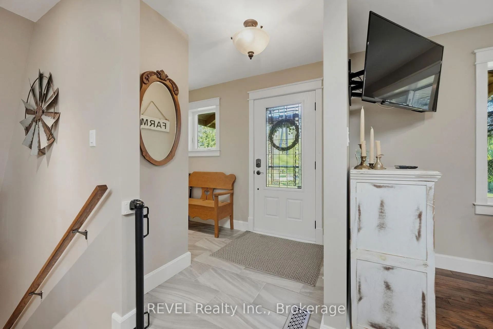 Photo 7 of 200 Hurricane Road, Pelham, Fonthill — HOMEH
