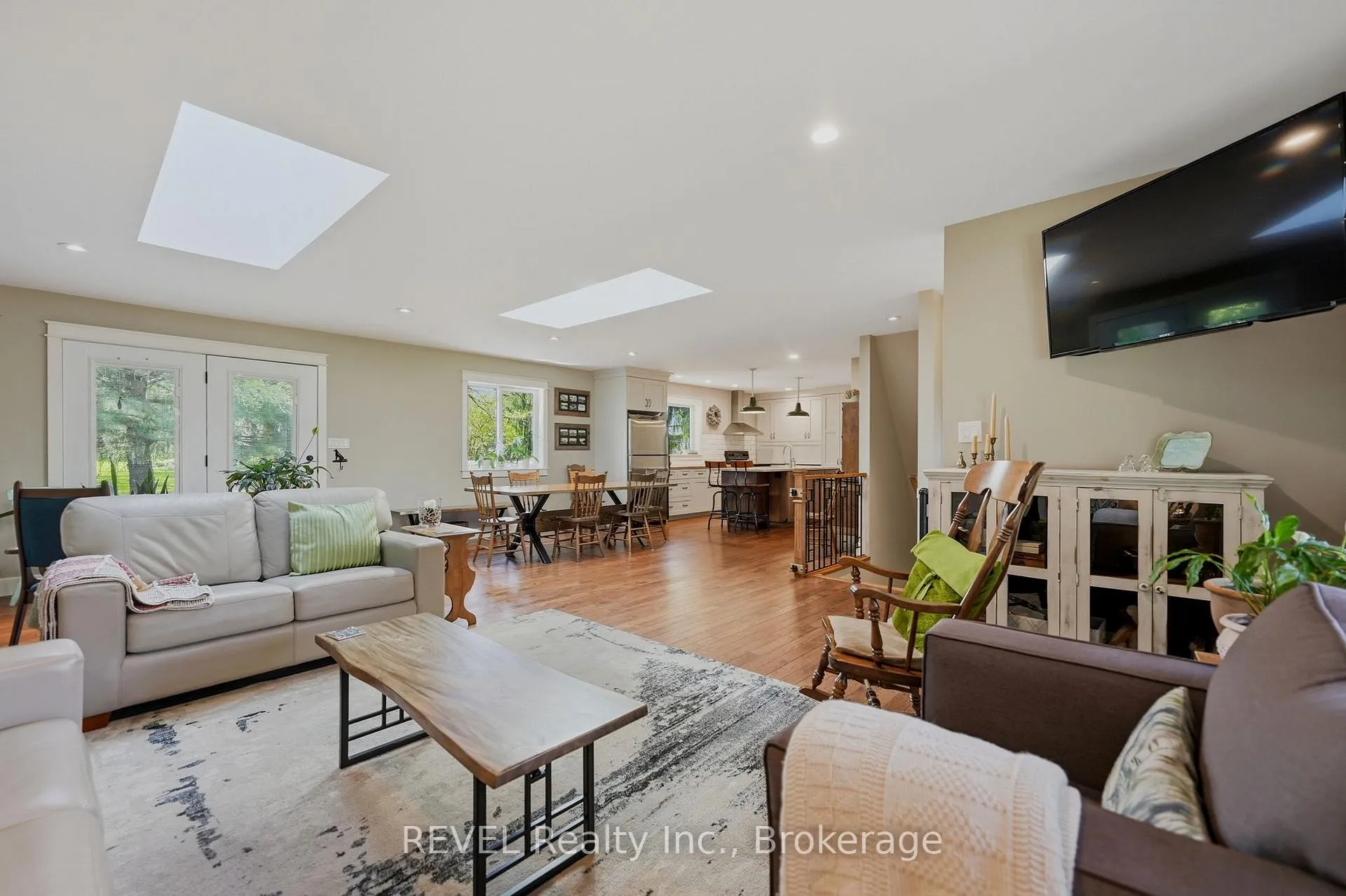 Photo 11 of 200 Hurricane Road, Pelham, Fonthill — HOMEH