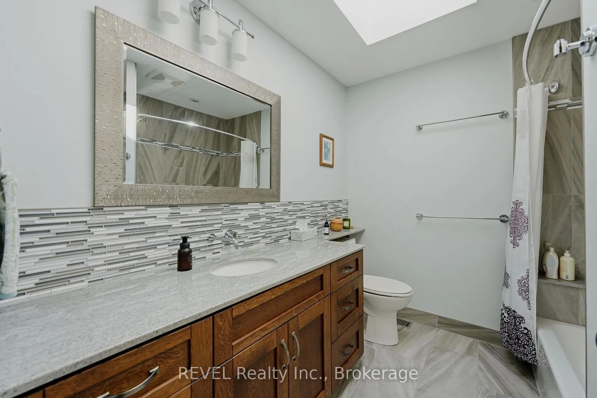 Photo 26 of 200 Hurricane Road, Pelham, Fonthill — HOMEH