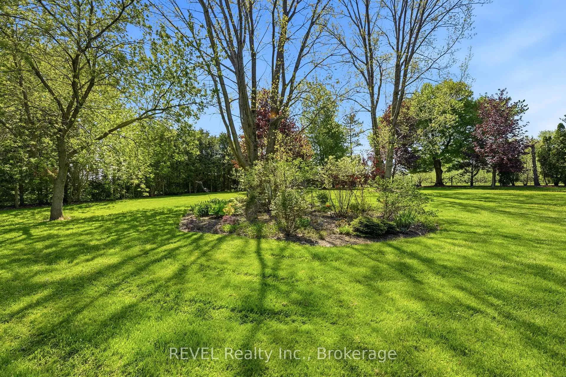 Photo 44 of 200 Hurricane Road, Pelham, Fonthill — HOMEH