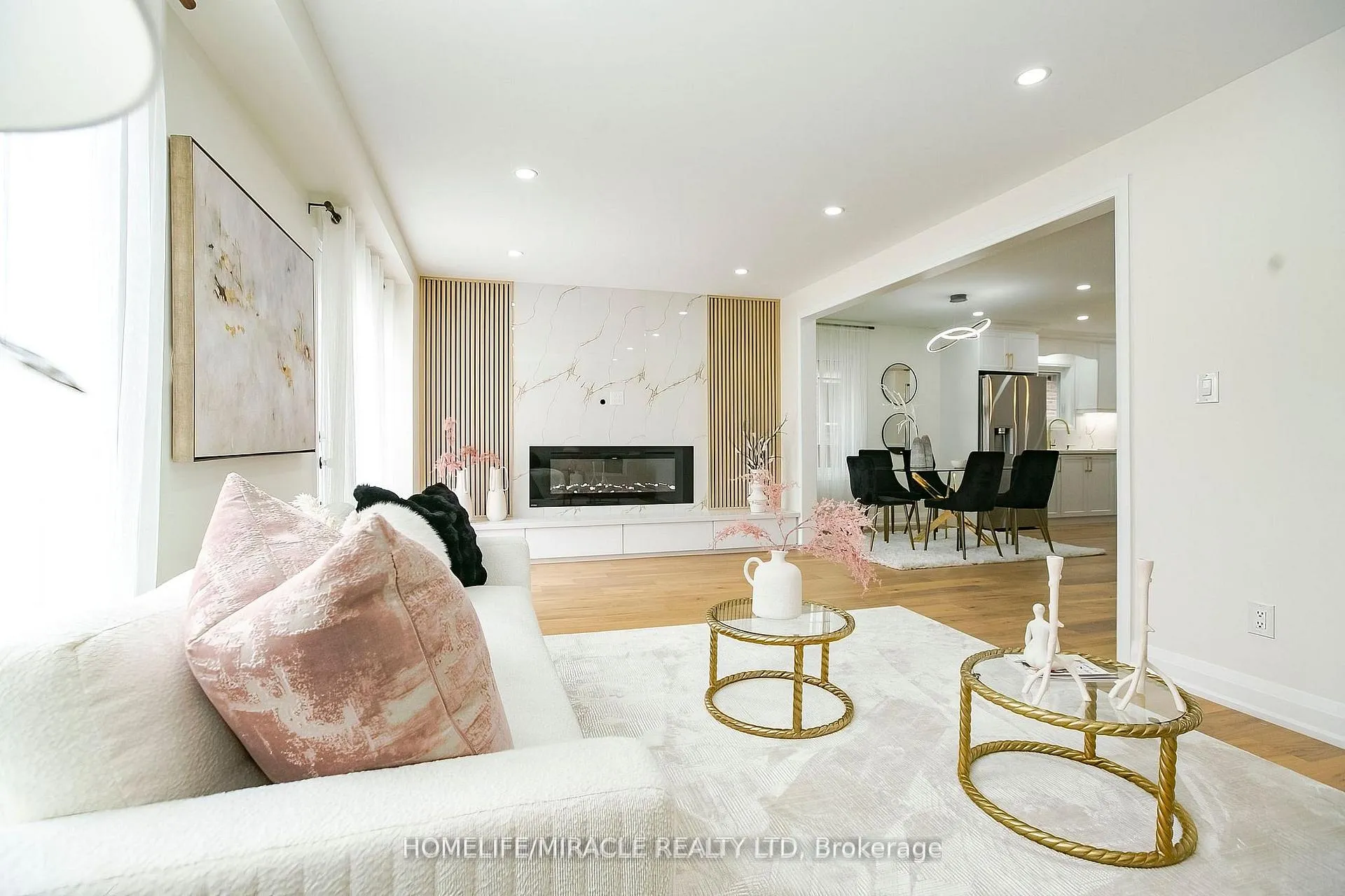 Photo 14 of 52 Foxacre Row, Brampton, Madoc — HOMEH