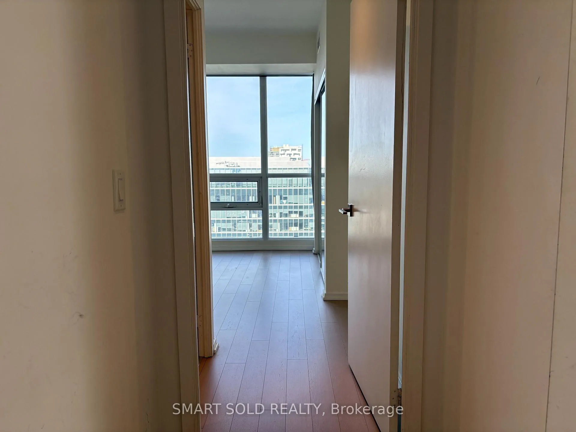 Photo 3 of Unit 4606, 70 Temperance Street, Toronto, Bay Street Corridor — HOMEH
