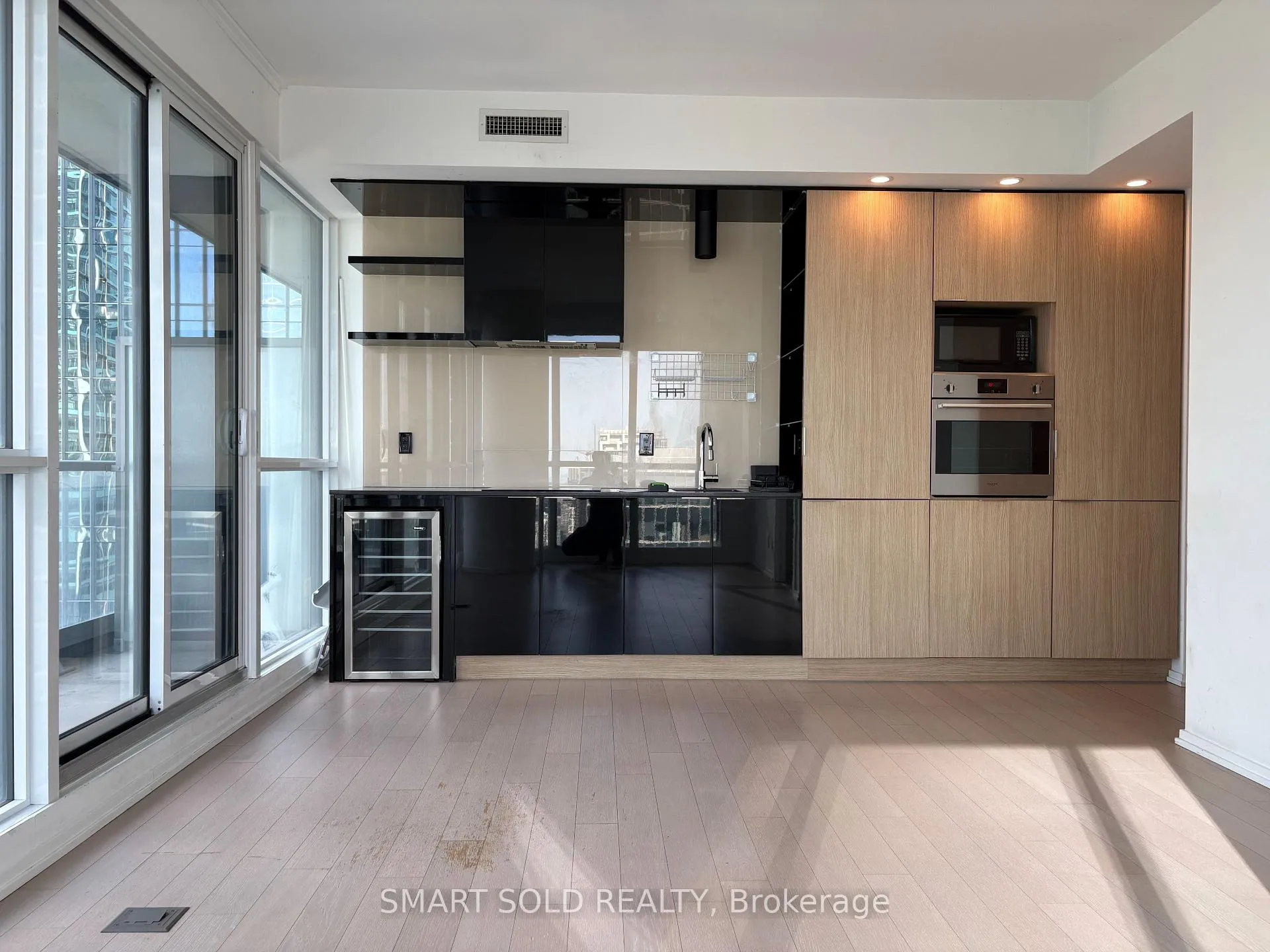 Photo 24 of Unit 4606, 70 Temperance Street, Toronto, Bay Street Corridor — HOMEH