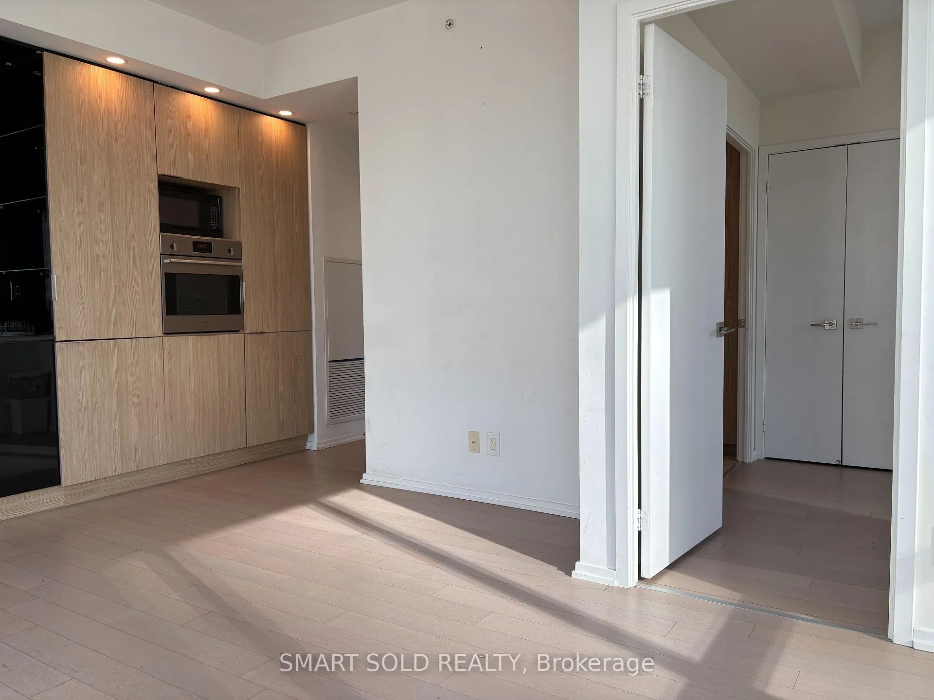 Photo 25 of Unit 4606, 70 Temperance Street, Toronto, Bay Street Corridor — HOMEH
