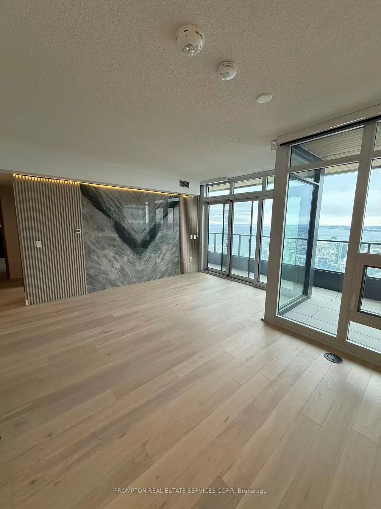 Photo 27 of Unit 7101, 3 Concord cityplace Way, Toronto, Waterfront Communities — HOMEH