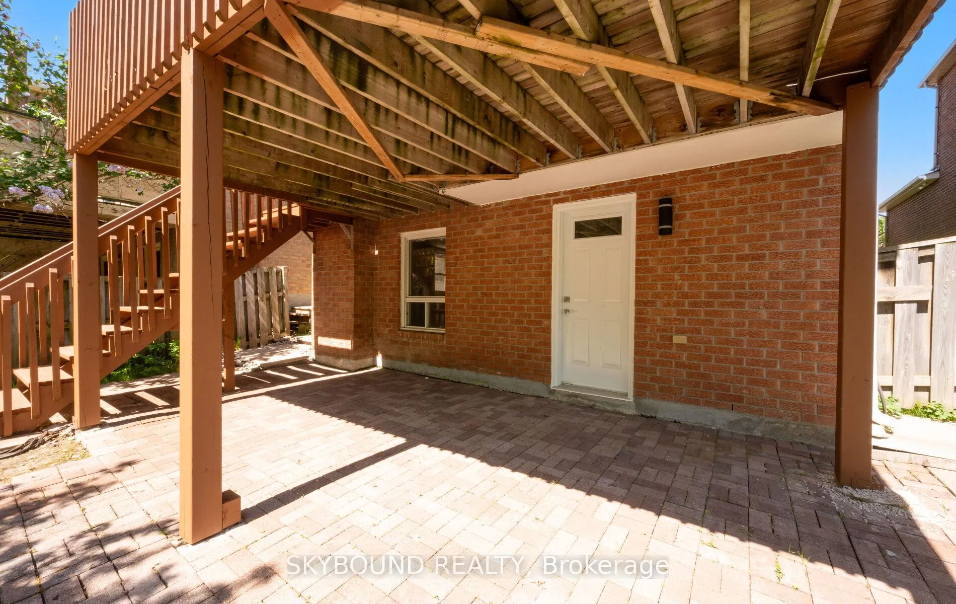 Photo 38 of 21 Pinellas Drive, Brampton, Heart Lake East — HOMEH