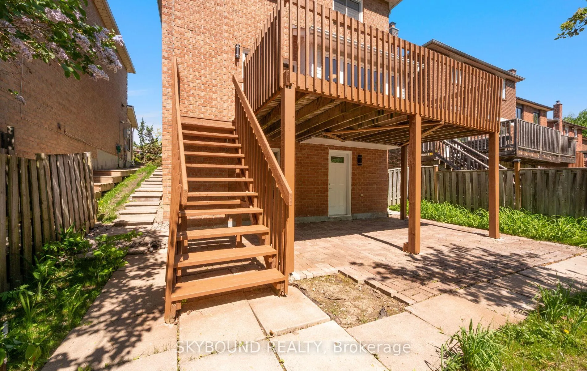 Photo 40 of 21 Pinellas Drive, Brampton, Heart Lake East — HOMEH