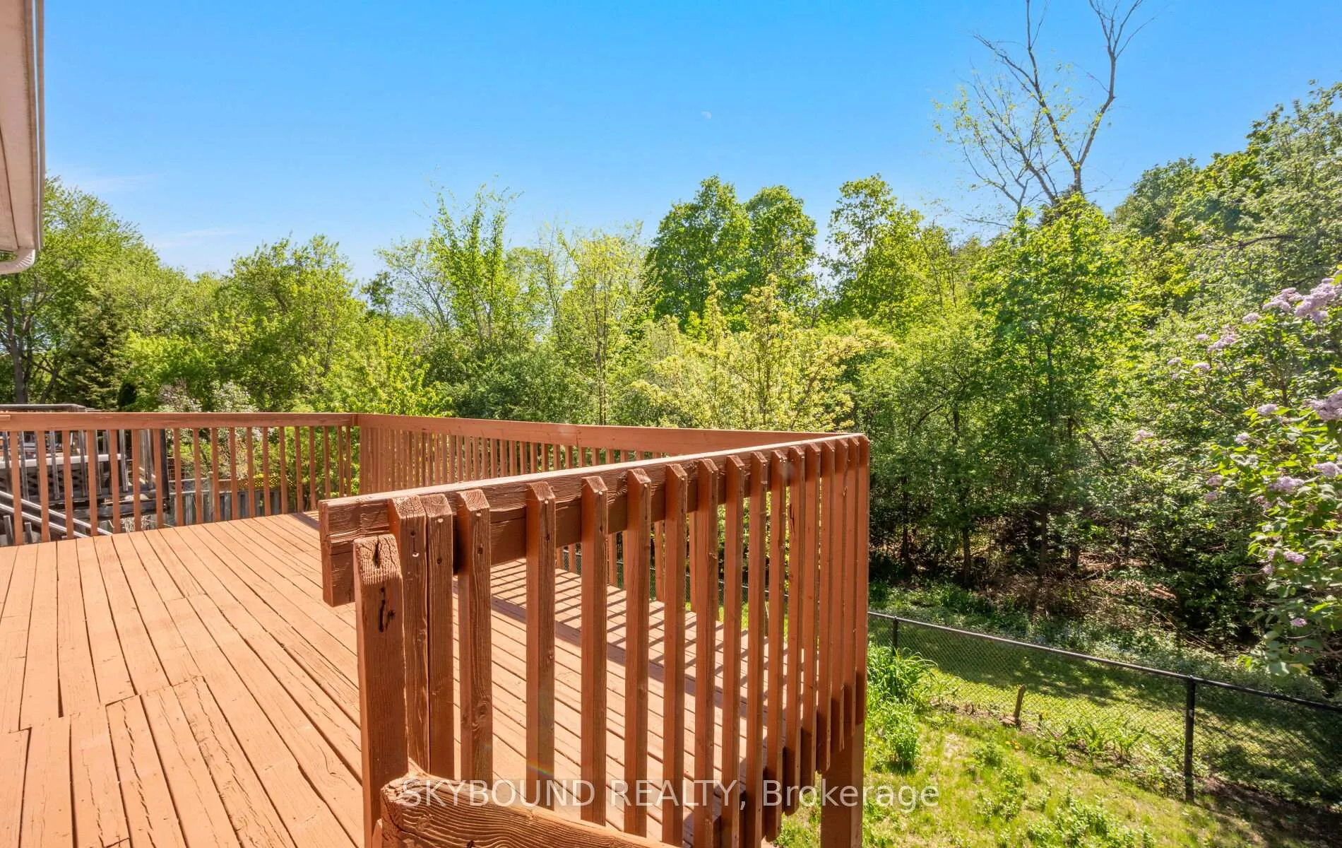 Photo 41 of 21 Pinellas Drive, Brampton, Heart Lake East — HOMEH