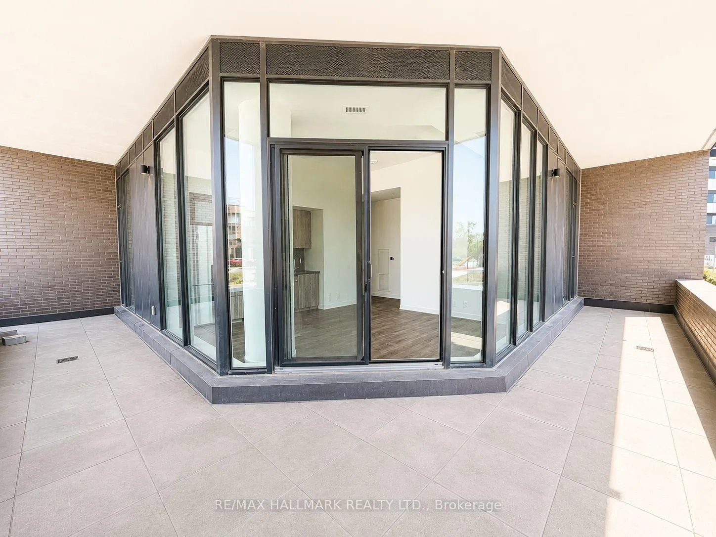 Photo 11 of Unit 102, 10 Flavelle Trail, Vaughan, Steeles West Industrial — HOMEH