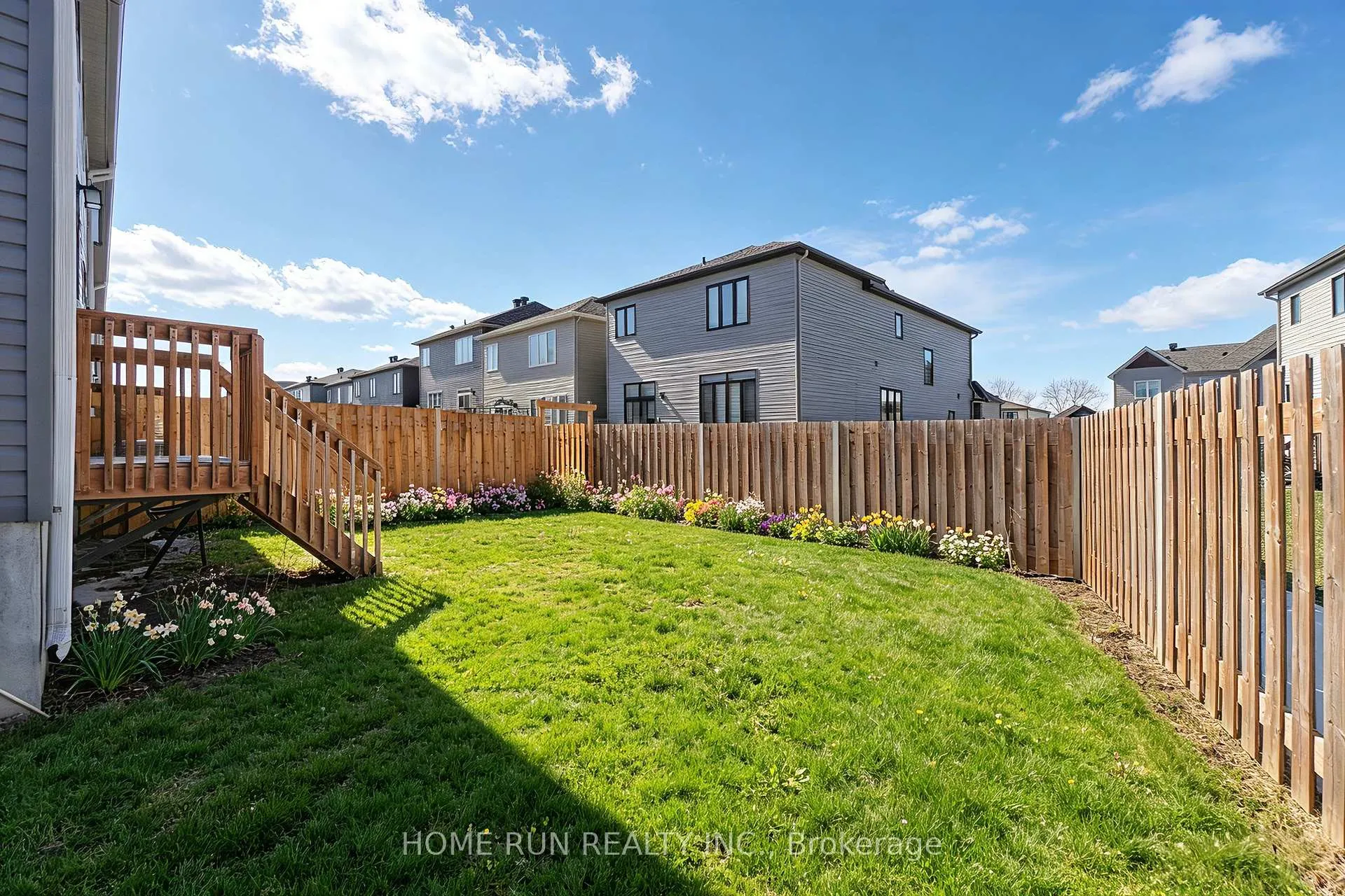 Photo 4 of 50 Natare Place, Ottawa, Kanata - Kanata Lakes/Heritage Hills — HOMEH