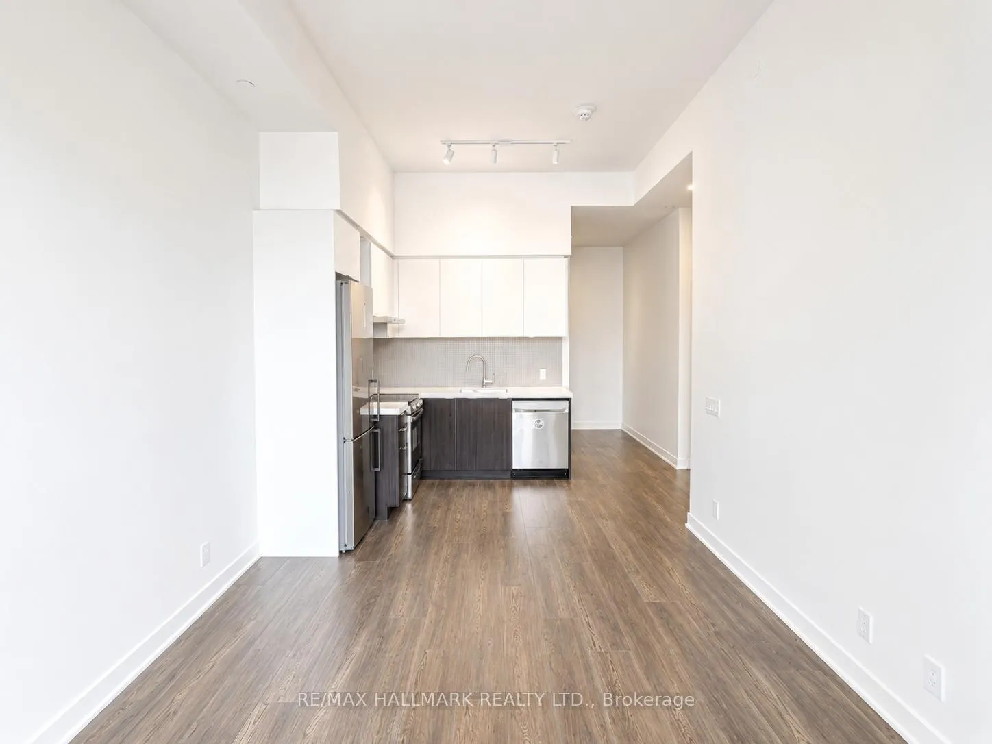 Photo 12 of Unit 201, 10 Flavelle Trail, Vaughan, Steeles West Industrial — HOMEH