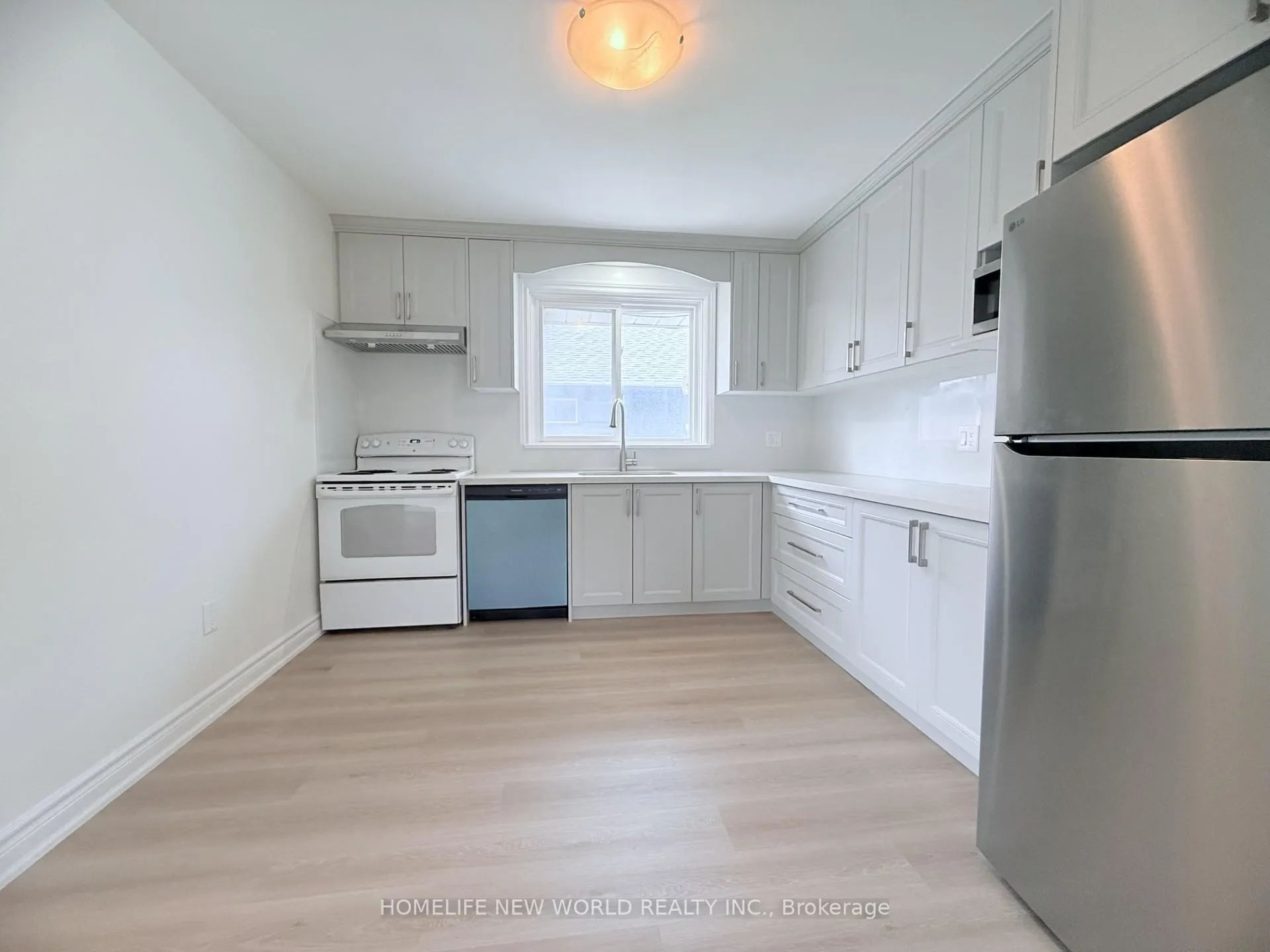 Photo 10 of 61 Crosland Drive, Scarborough, Wexford-Maryvale — HOMEH