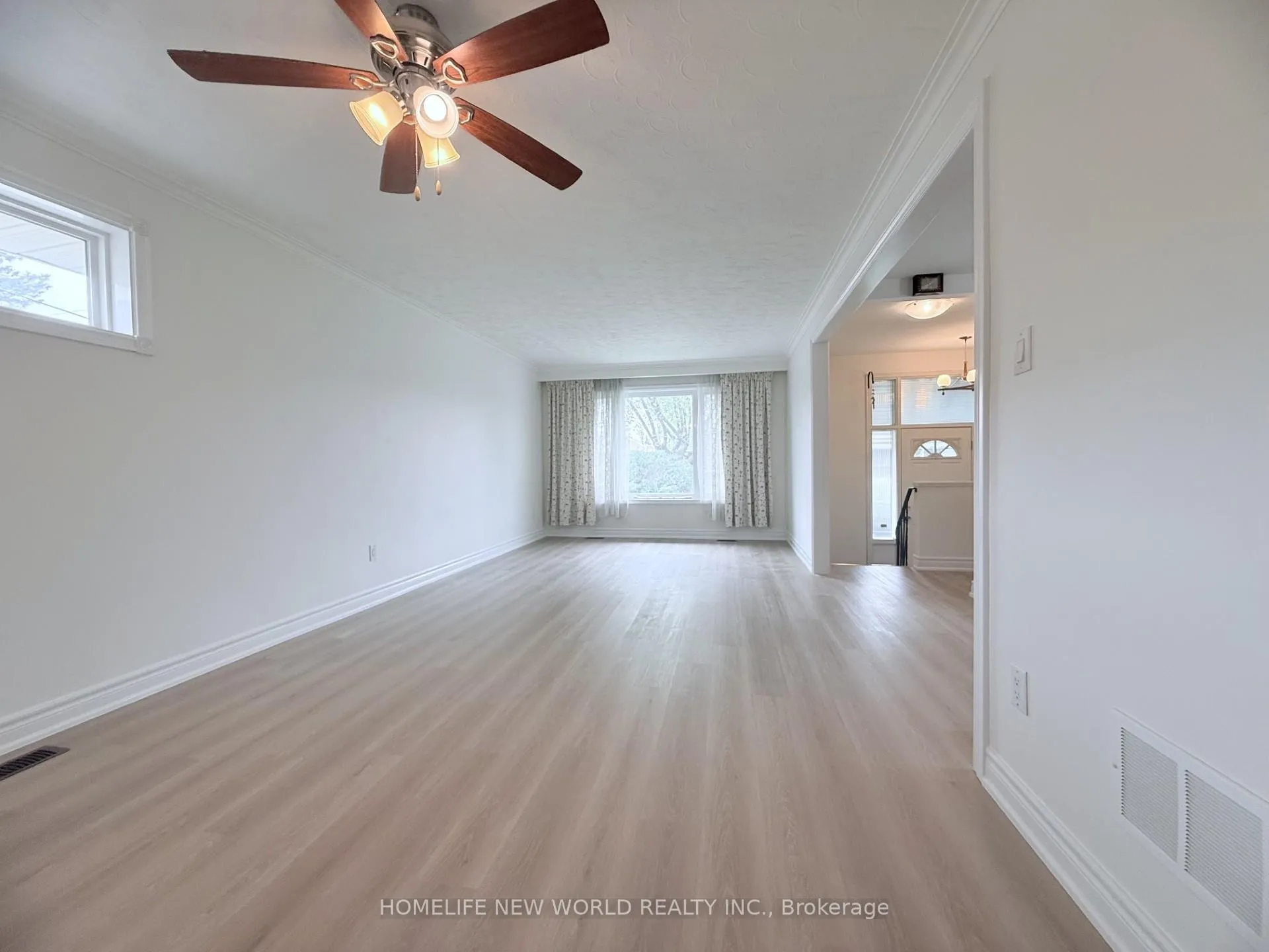 Photo 15 of 61 Crosland Drive, Scarborough, Wexford-Maryvale — HOMEH