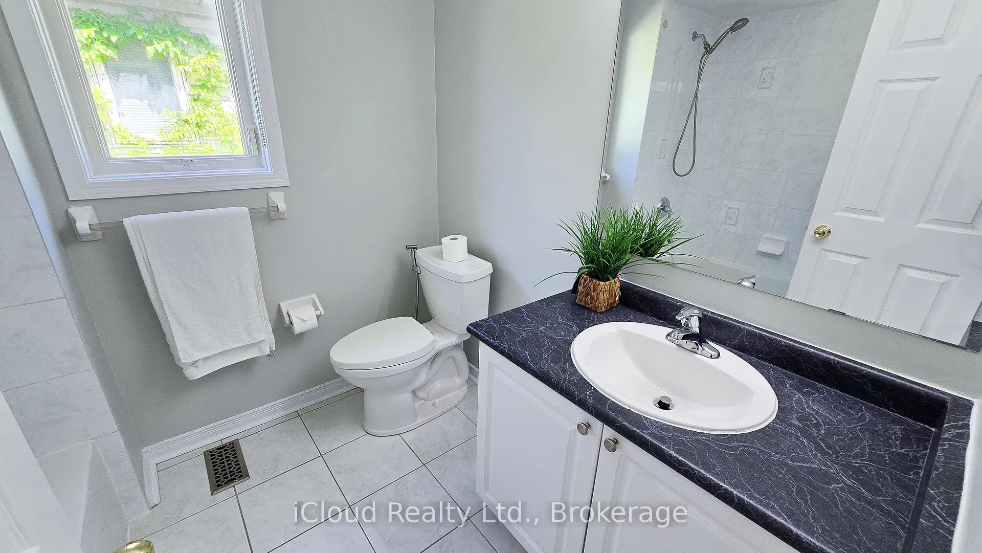 Photo 29 of 316 Black Drive, Milton, Clarke — HOMEH