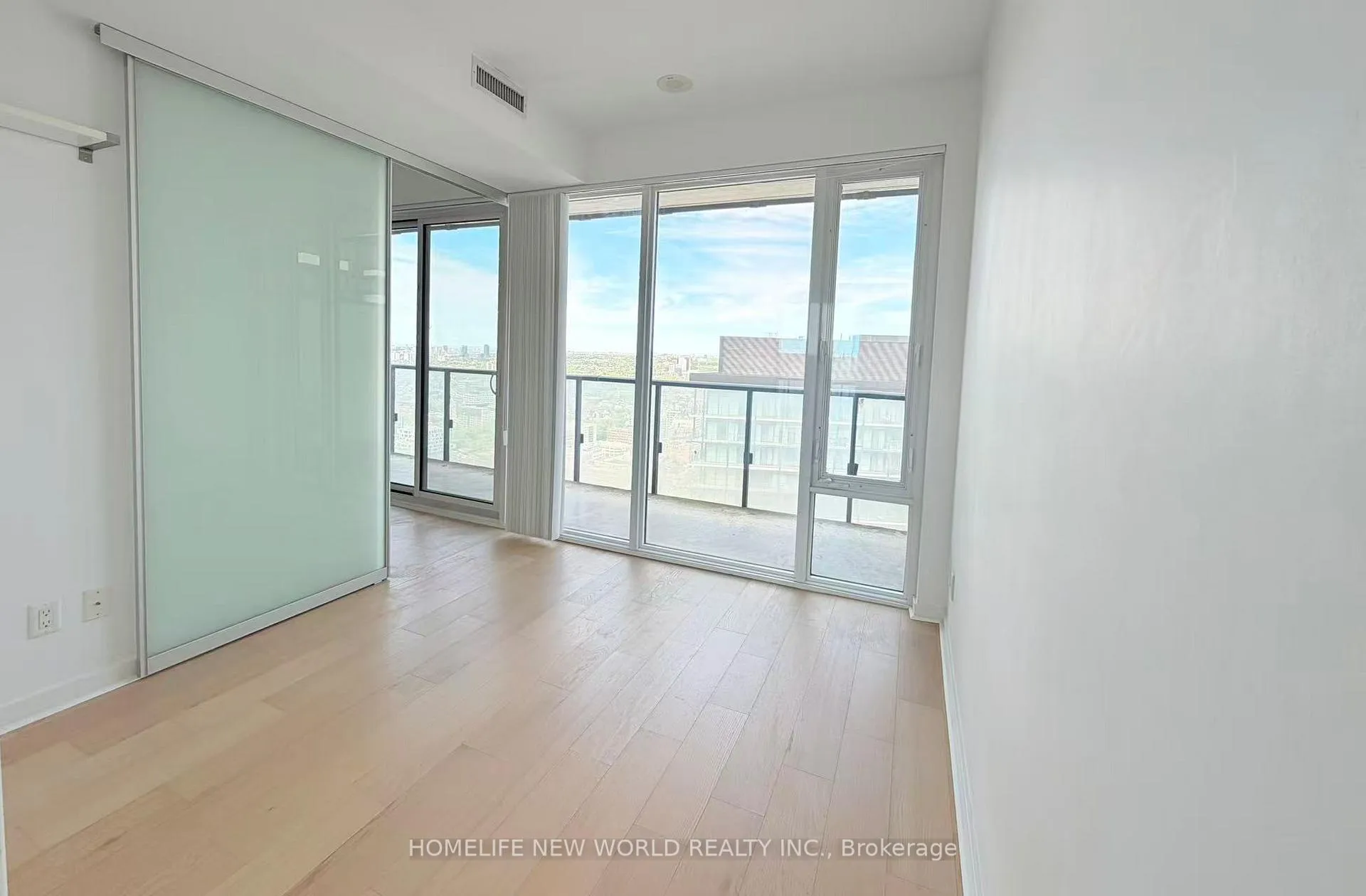 Photo 4 of Unit 4001, 101 Peter Street, Toronto, Waterfront Communities — HOMEH