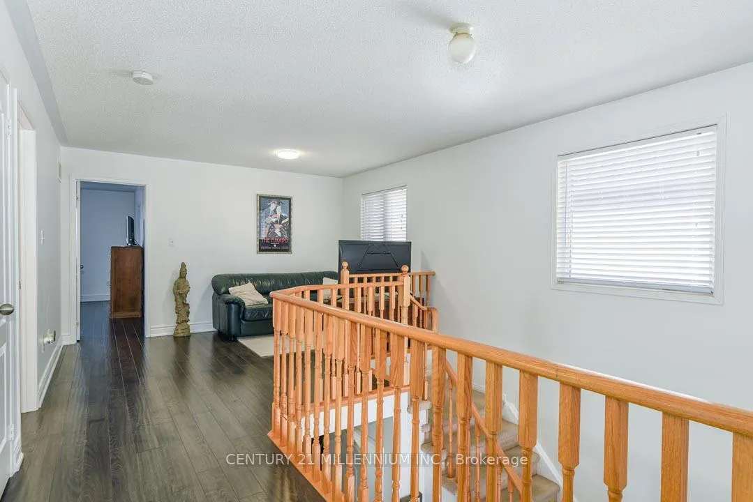 Photo 27 of 42 Sweet Clover Crescent, Brampton, Sandringham-Wellington — HOMEH