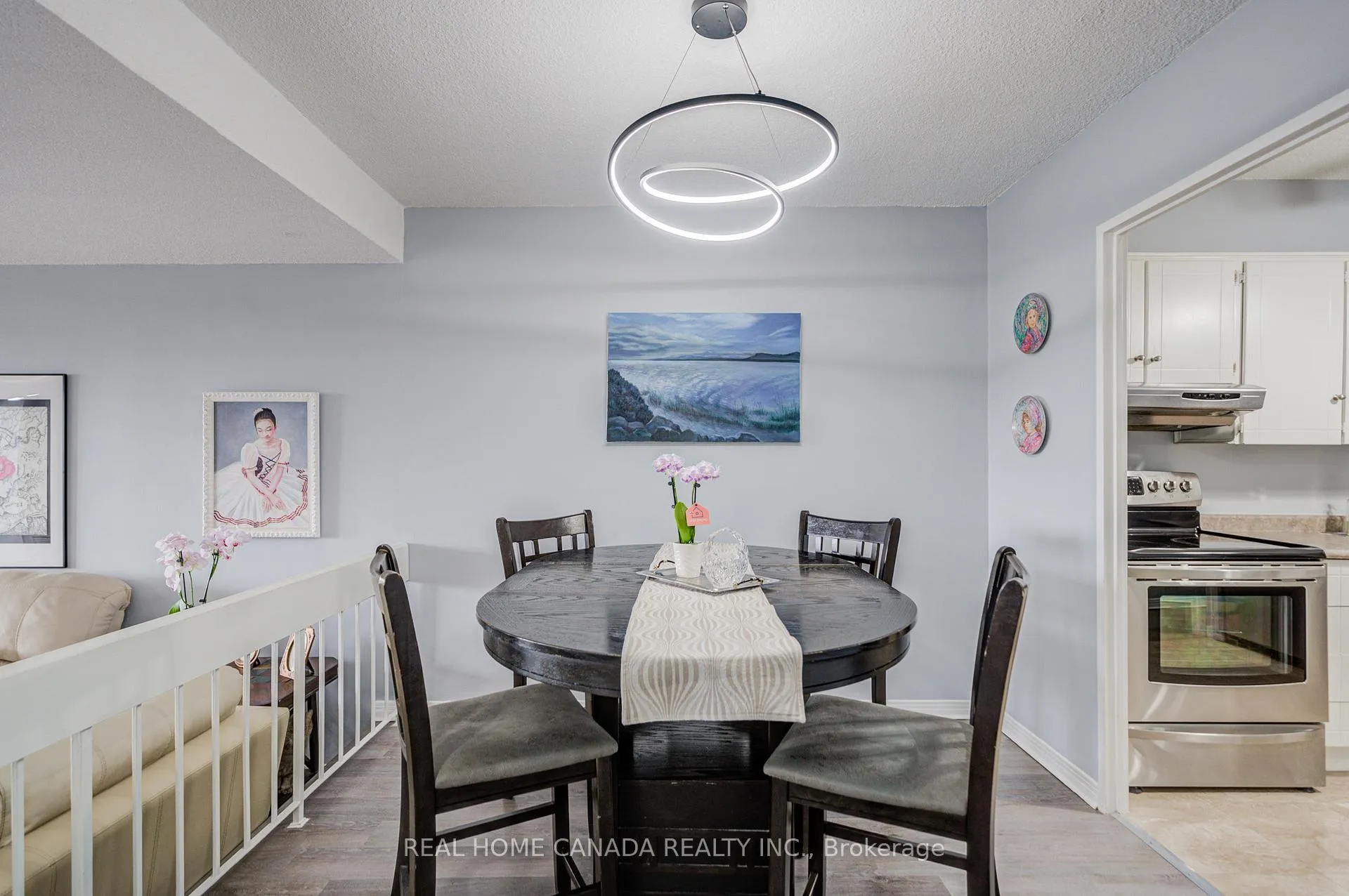 Photo 9 of Unit 708, 1359 White Oaks Boulevard, Oakville, Falgarwood — HOMEH