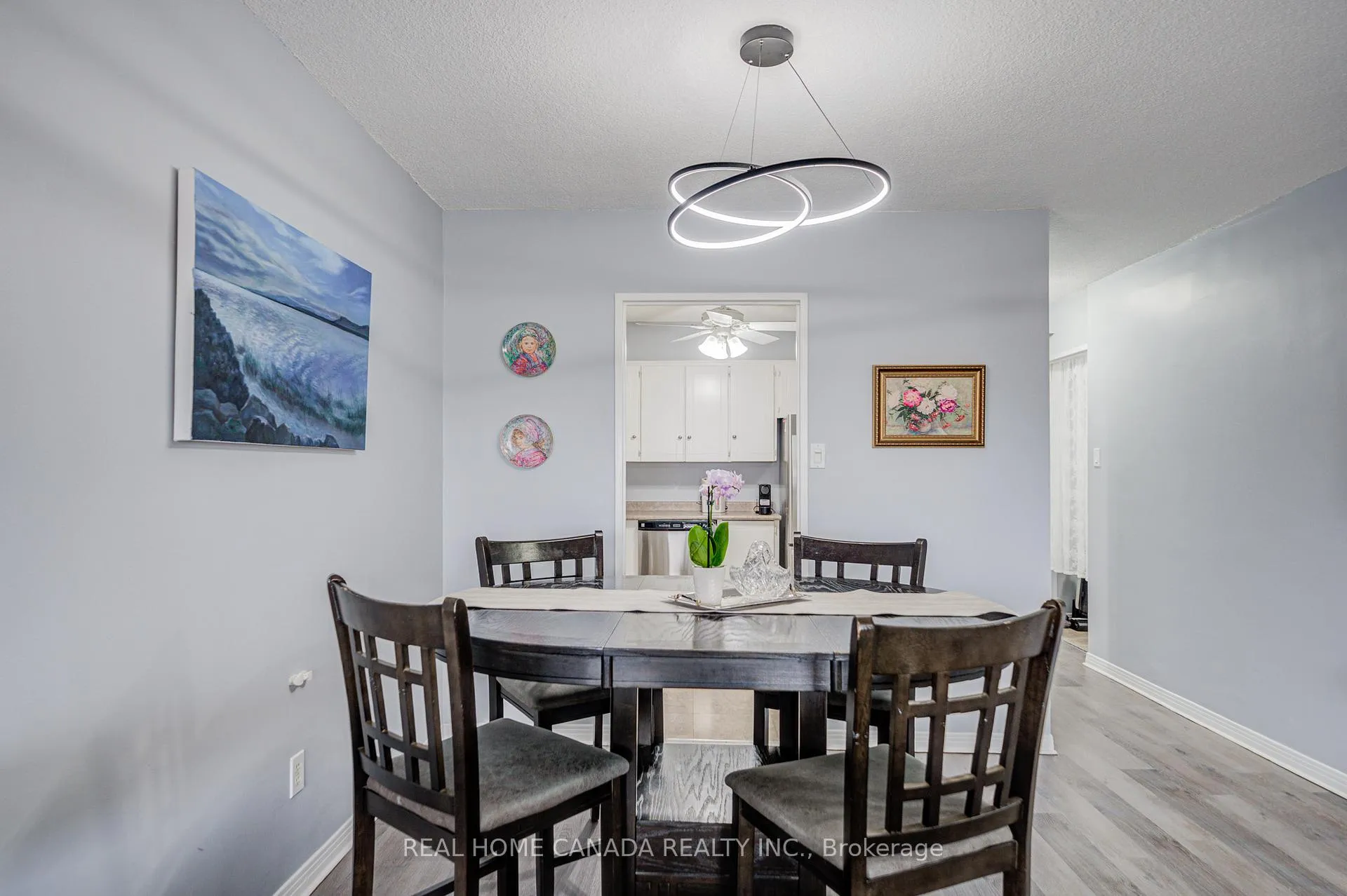 Photo 11 of Unit 708, 1359 White Oaks Boulevard, Oakville, Falgarwood — HOMEH