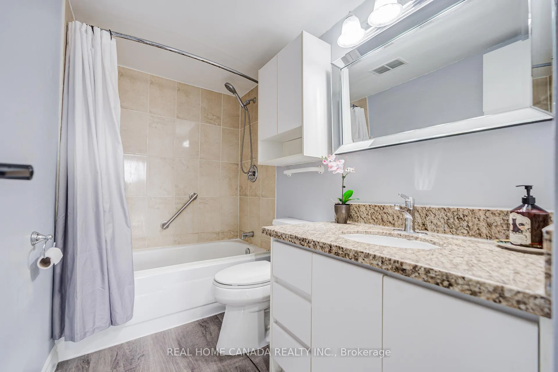 Photo 23 of Unit 708, 1359 White Oaks Boulevard, Oakville, Falgarwood — HOMEH