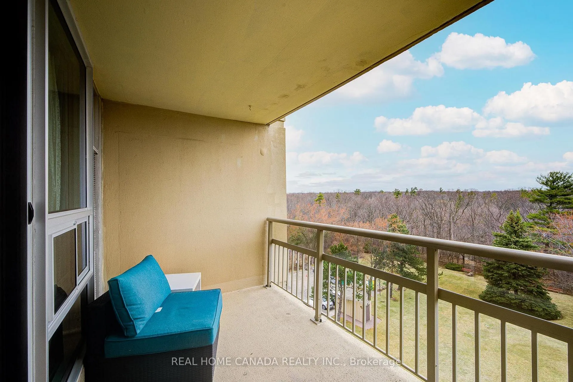 Photo 25 of Unit 708, 1359 White Oaks Boulevard, Oakville, Falgarwood — HOMEH