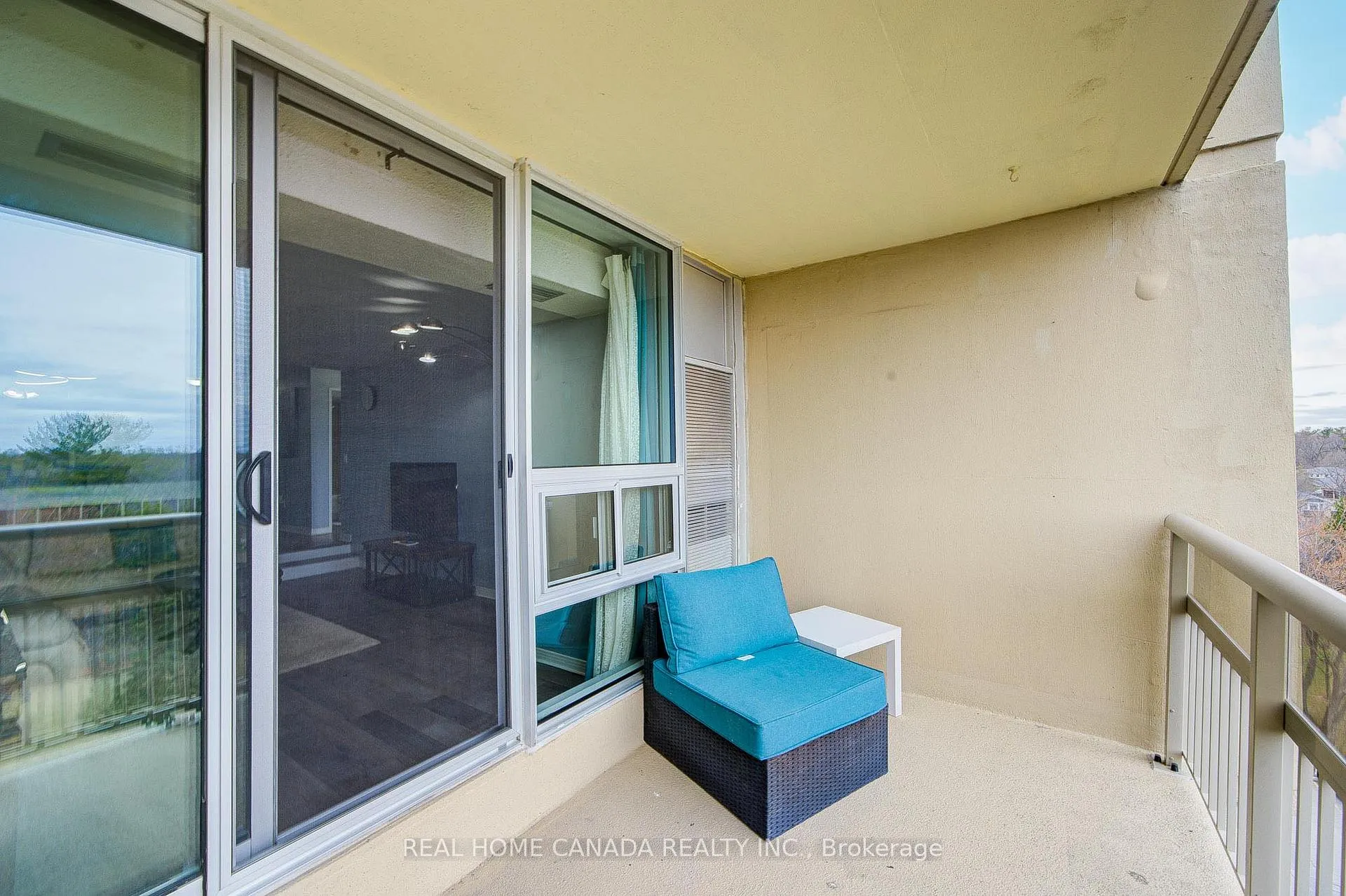 Photo 26 of Unit 708, 1359 White Oaks Boulevard, Oakville, Falgarwood — HOMEH