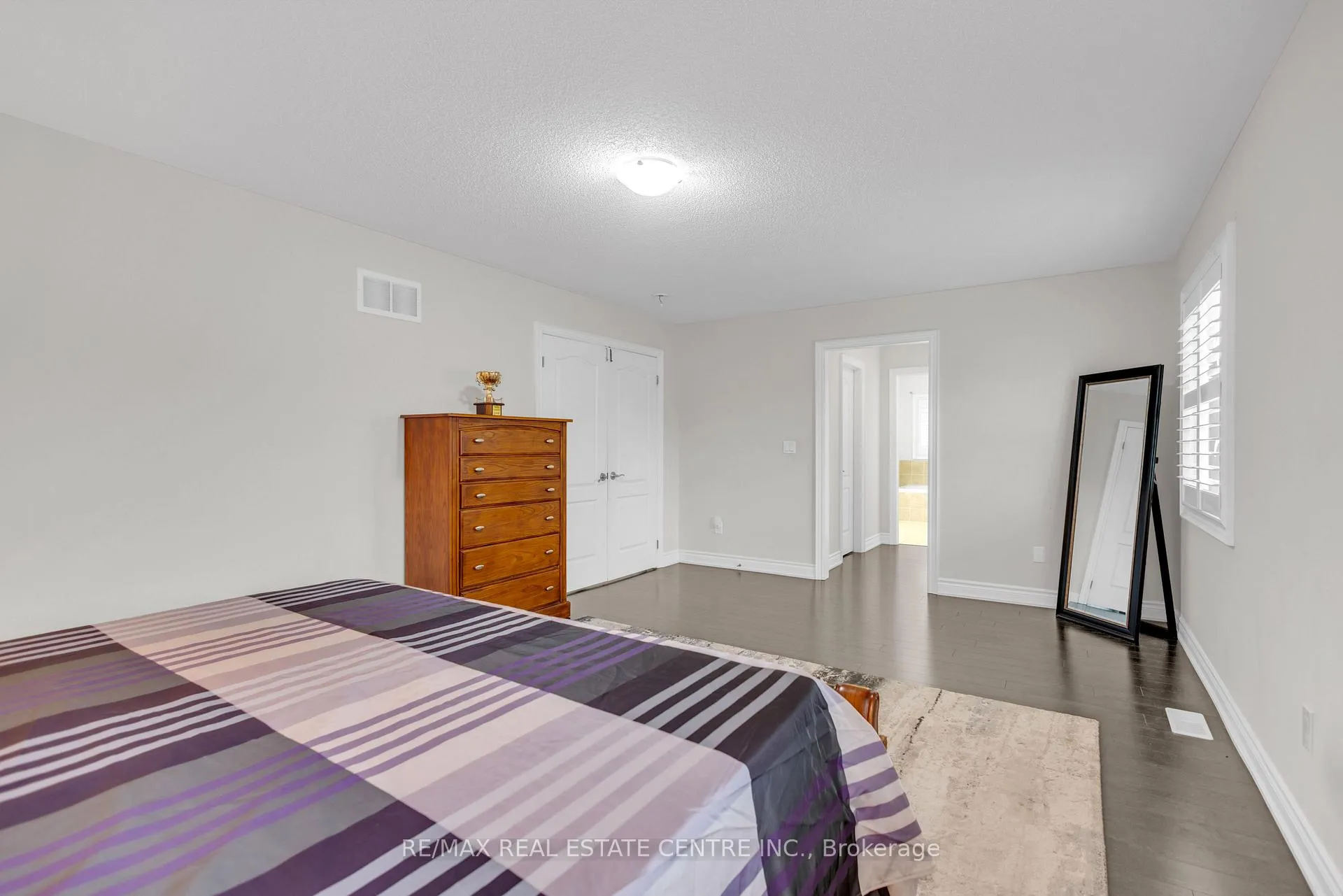 Photo 20 of 9 Glacier Road, Brampton, Credit Valley — HOMEH