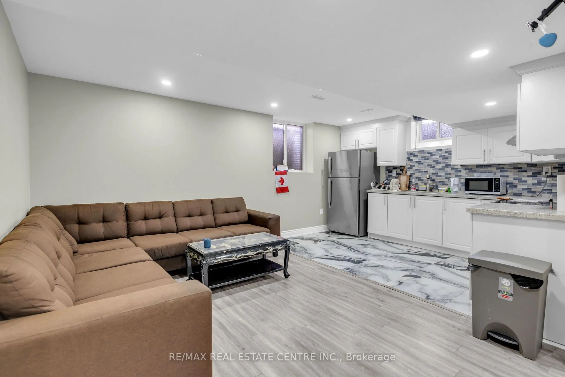 Photo 37 of 9 Glacier Road, Brampton, Credit Valley — HOMEH