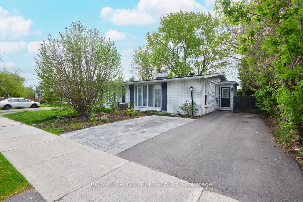 Photo 1 of 106 Chesterton Drive, Ottawa, Borden Farm/Stewart Farm/Carleton Heights/Parkwood Hills — HOMEH