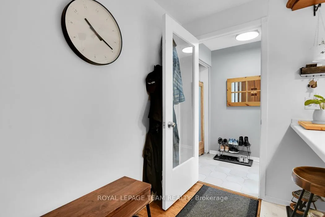 Photo 5 of 106 Chesterton Drive, Ottawa, Borden Farm/Stewart Farm/Carleton Heights/Parkwood Hills — HOMEH