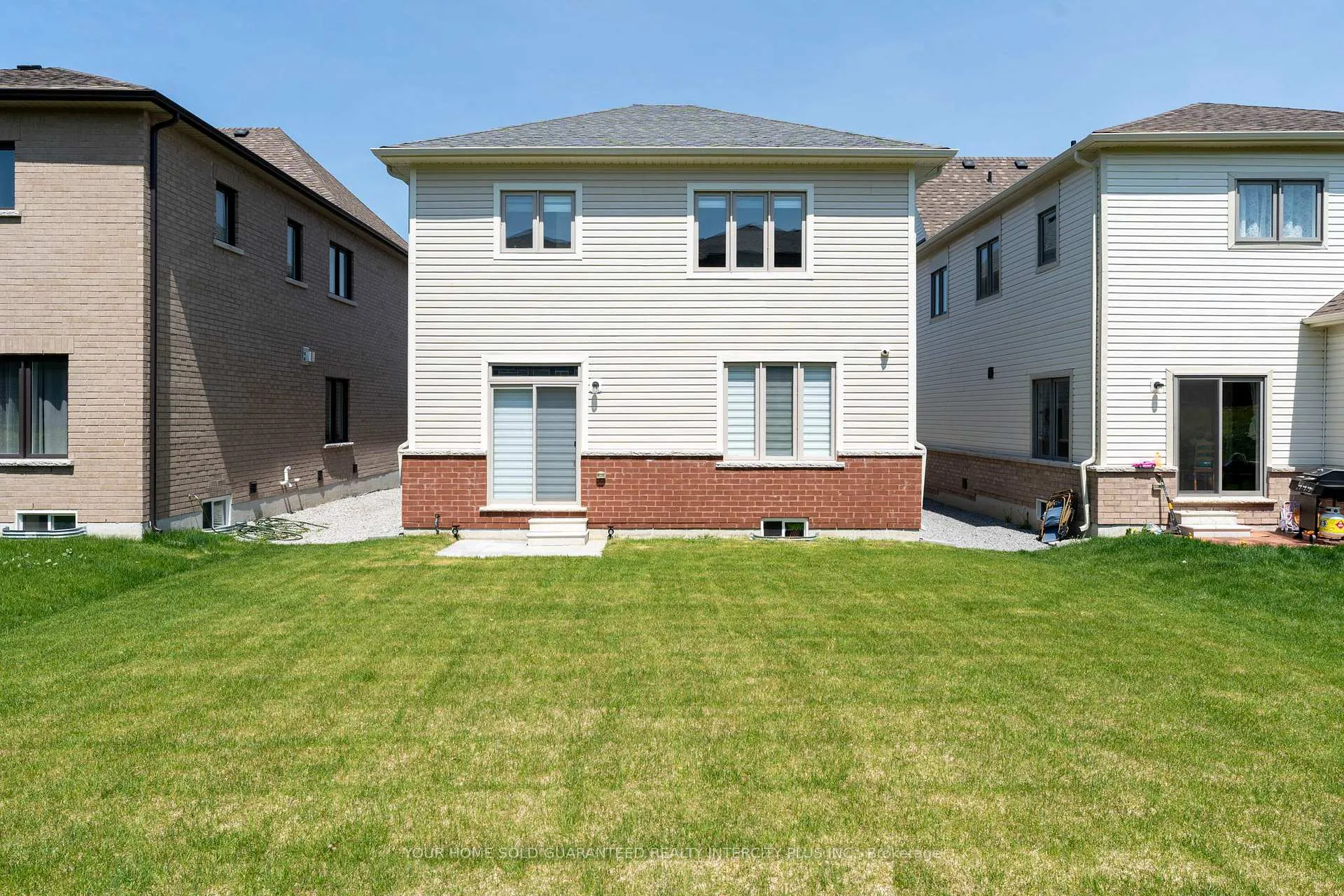 Photo 34 of 17 Stennett Drive, Georgina, Keswick North — HOMEH