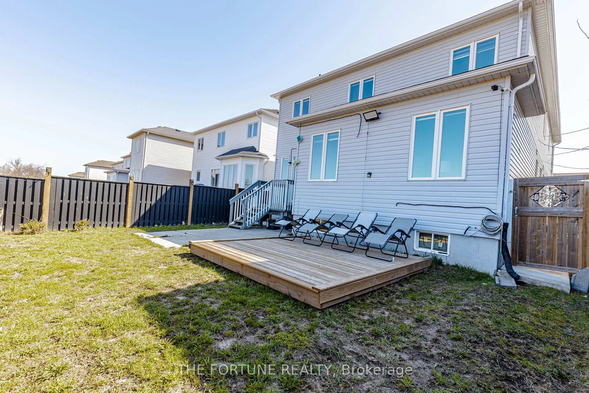 Photo 13 of 181 Johnson Drive, Shelburne — HOMEH