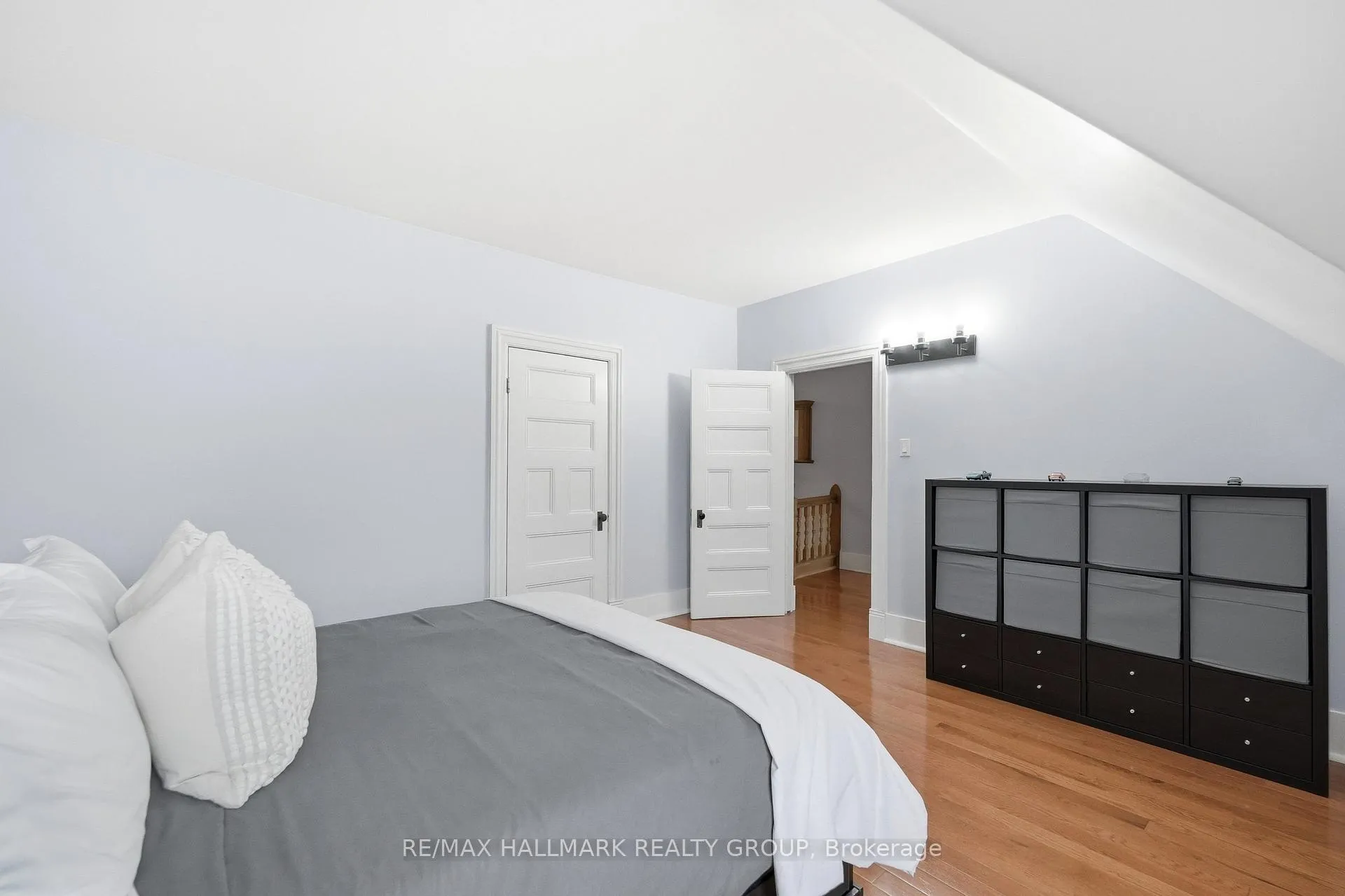 Photo 37 of 194 Cobourg Street, Ottawa, Sandy Hill — HOMEH