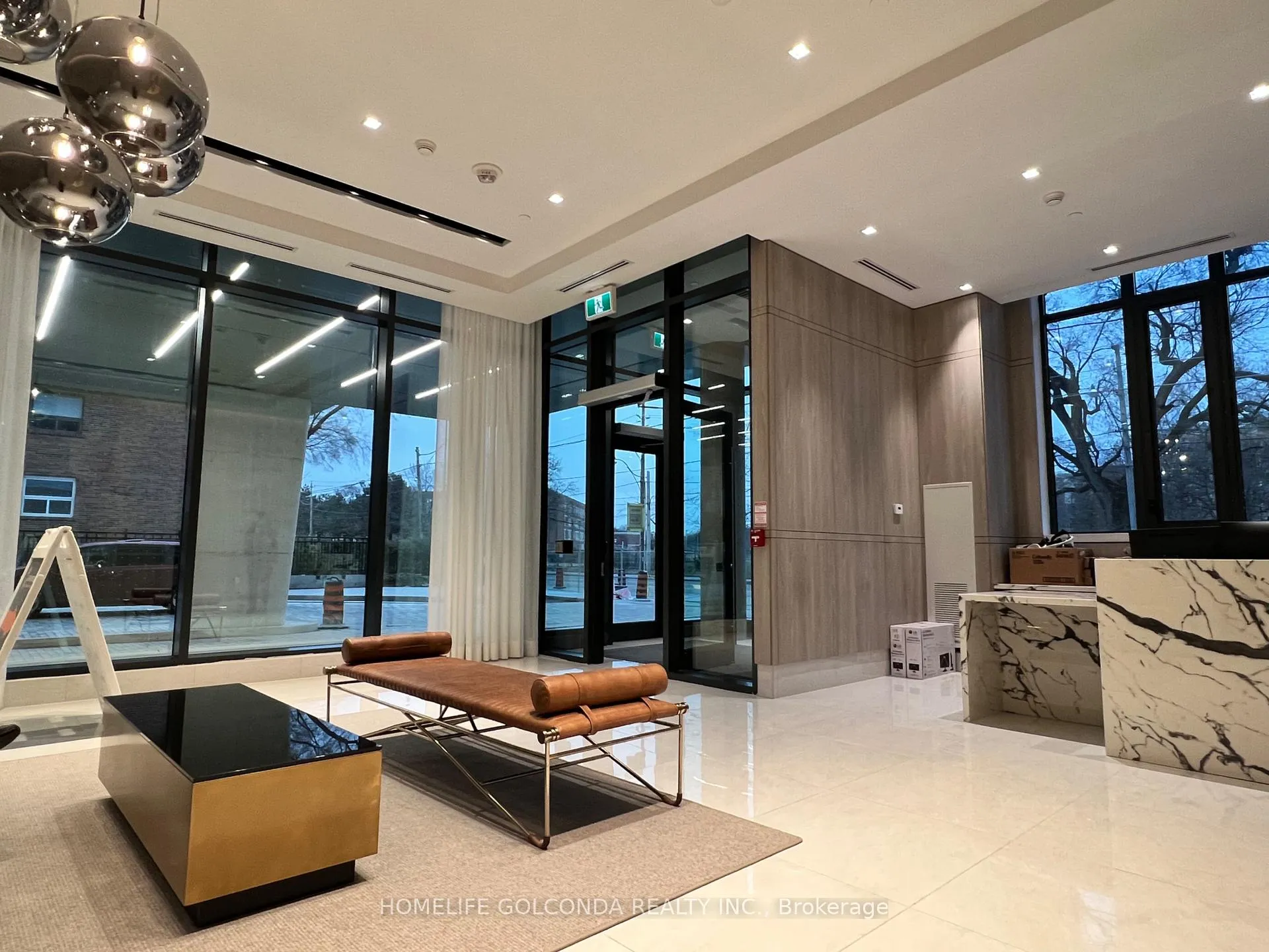 Photo 2 of Unit 708, 250 Lawrence Avenue W, Toronto, Lawrence Park North — HOMEH
