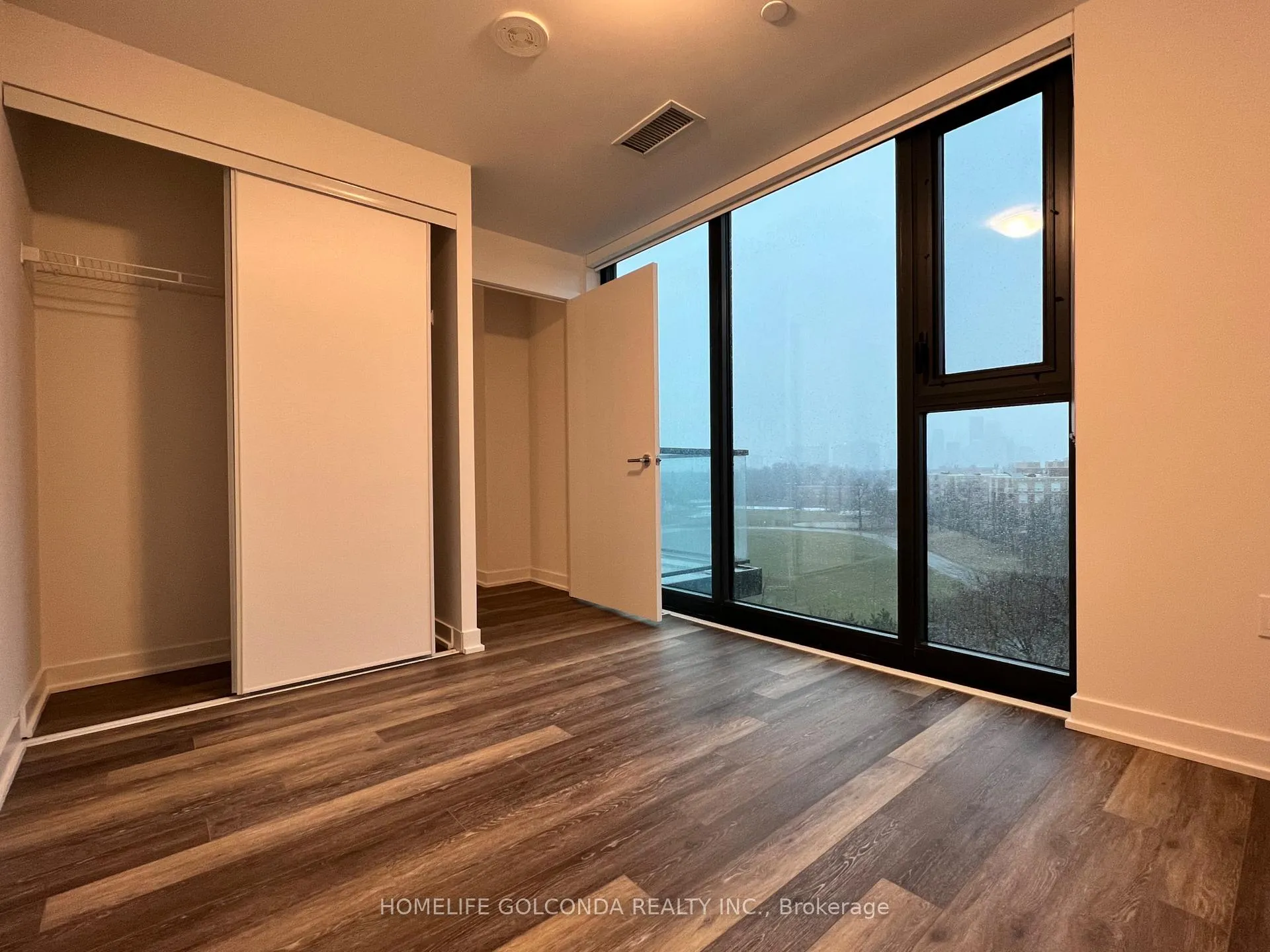 Photo 9 of Unit 708, 250 Lawrence Avenue W, Toronto, Lawrence Park North — HOMEH