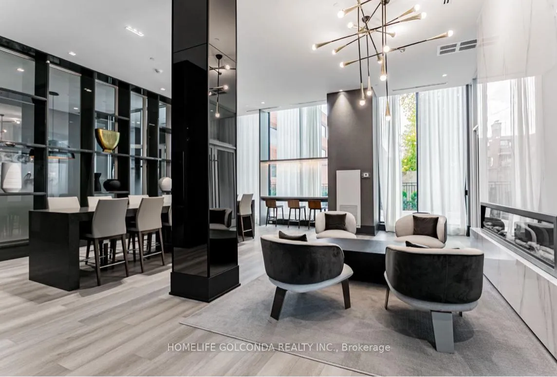 Photo 18 of Unit 708, 250 Lawrence Avenue W, Toronto, Lawrence Park North — HOMEH