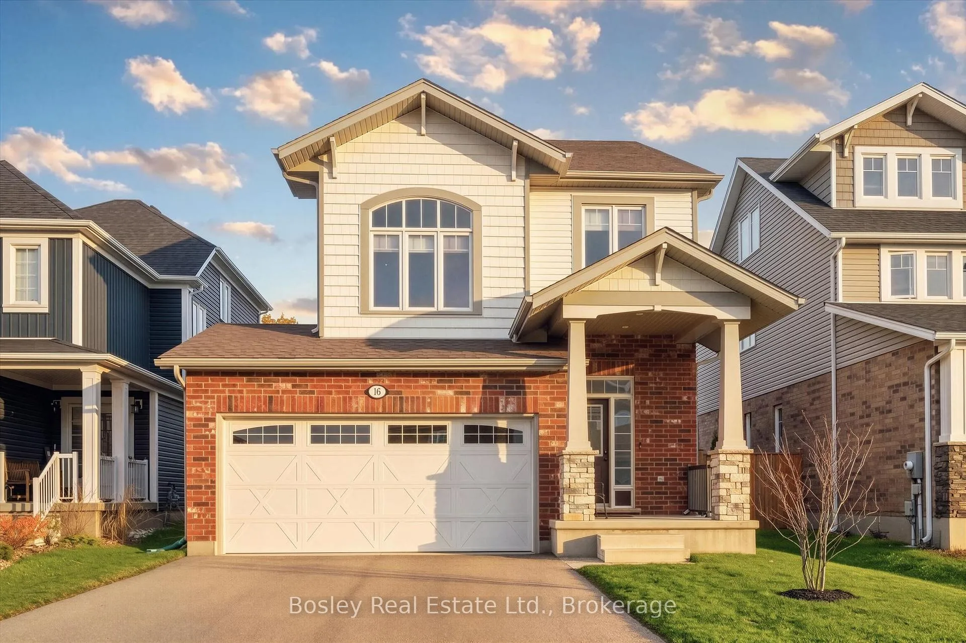 Photo 2 of 16 Robbins Ridge, Brant, Paris — HOMEH