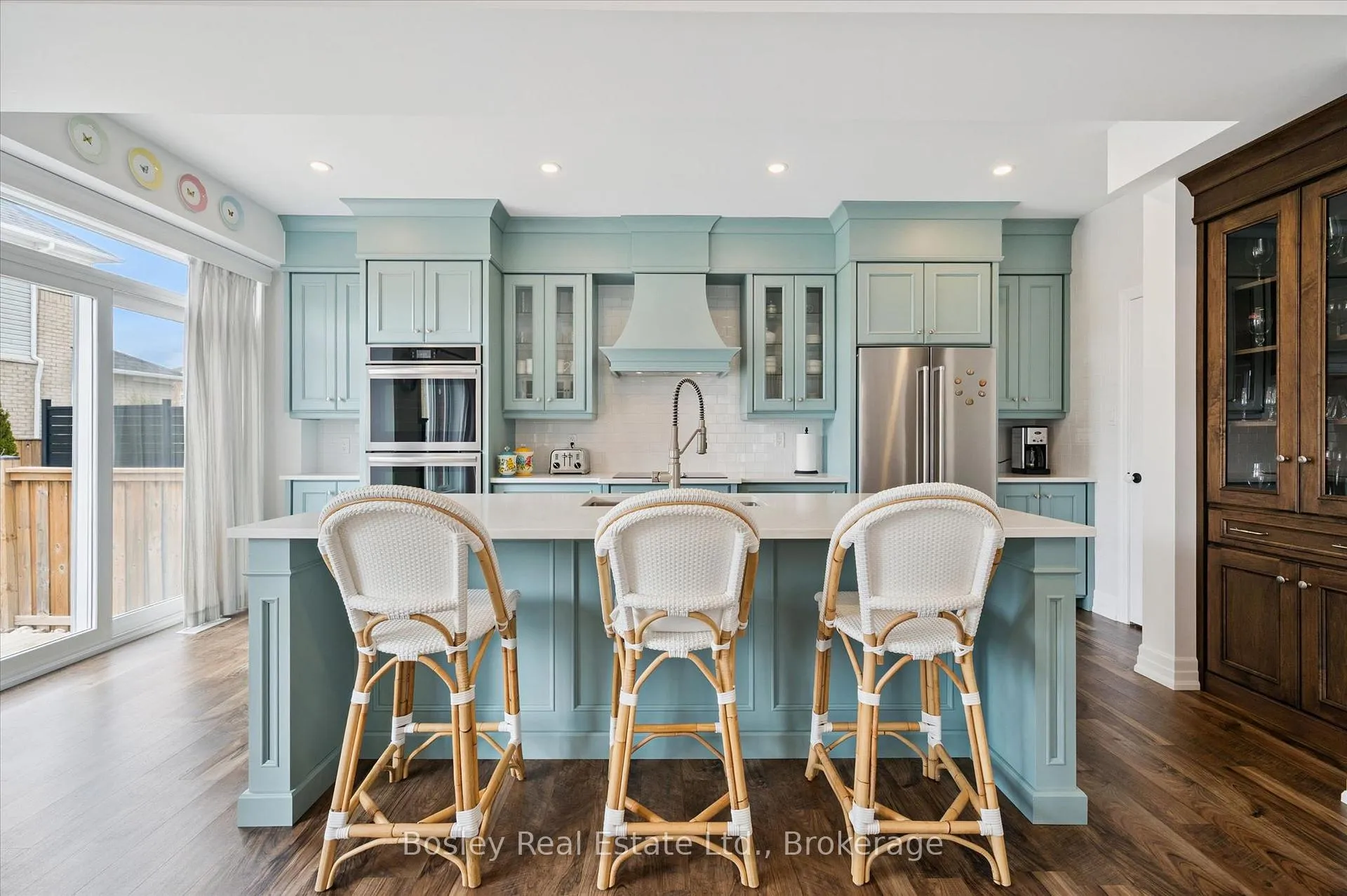 Photo 11 of 16 Robbins Ridge, Brant, Paris — HOMEH